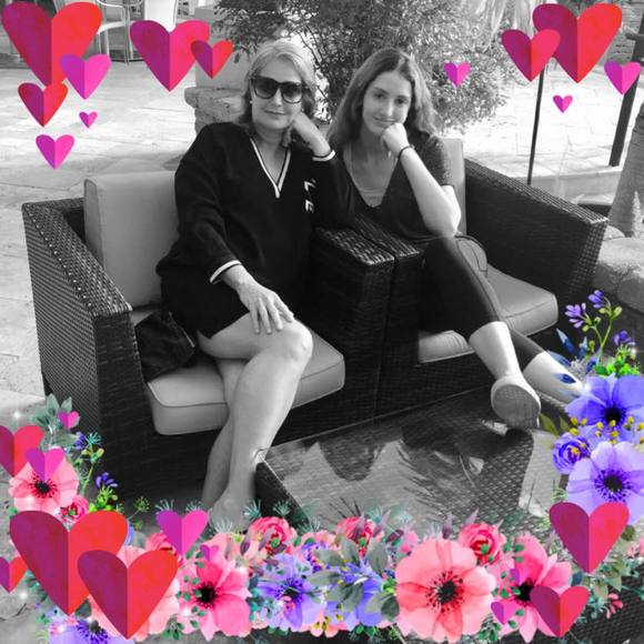 Meet your Posher, Pam - Picture 1 of 1